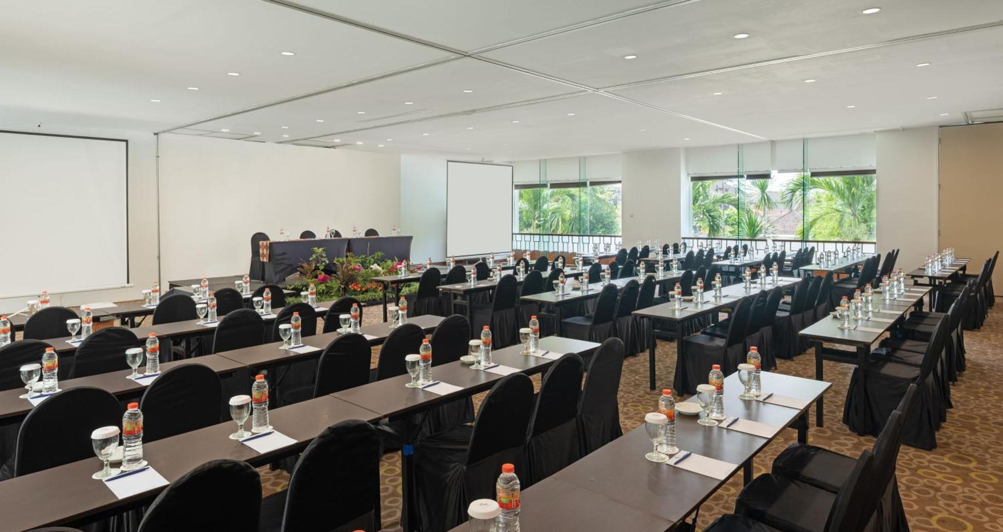 Kimaya Sudirman Yogyakarta By Harris Exterior photo