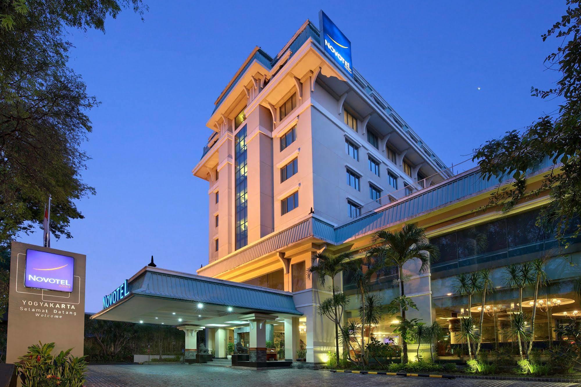 Kimaya Sudirman Yogyakarta By Harris Exterior photo